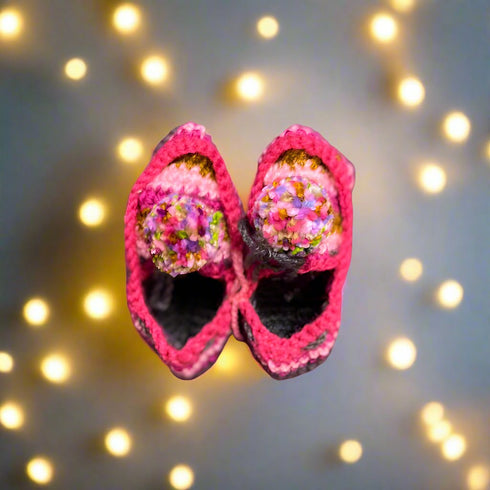 Hand Knitted Booties for Infants Winter Wear Essentials - Age 1 year (12 months - 18 months)