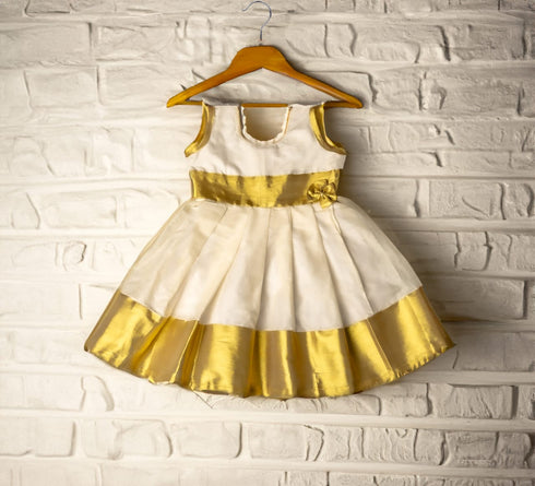 Kids cotton Kerala dress with golden border – Onam special outfit